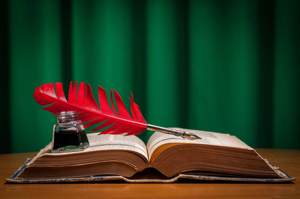 Books - Literature Shop -Books - Literature Shop 4